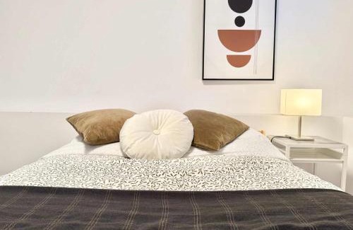 Saint-Sacrement Apartment | 4 Grandes Chambres Centre-Ville