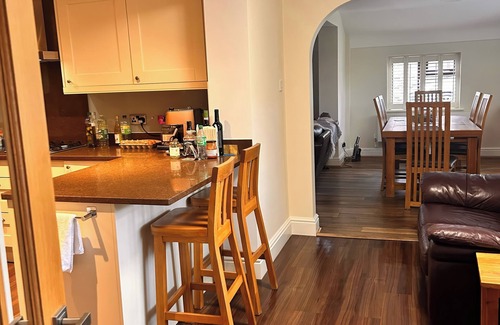 Chorlton-by-Backford House | 4 GREEN FARM COTTAGE, family friendly, with a garden in Saughall