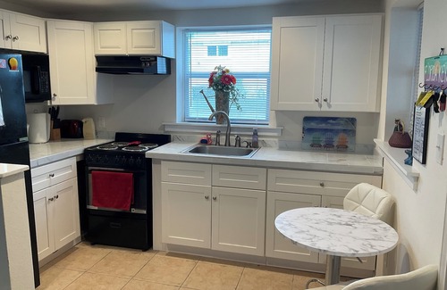 Fort Myers Beach House | 4 King, 2 Bath, Pool, Tiki Bar Home-1 Blk to Shops/Restaurants/Times Sq/Beach