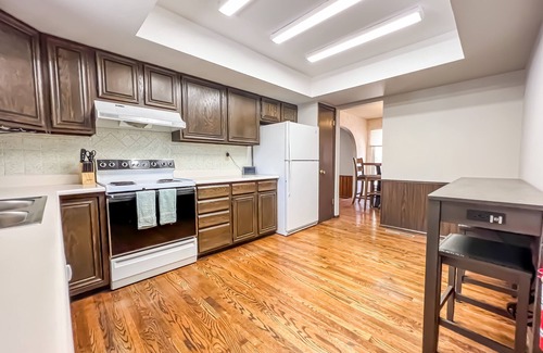 Northeast Colorado Springs House | 4 King beds/6Bdrm & 3Ba/Your Ideal Family Getaway