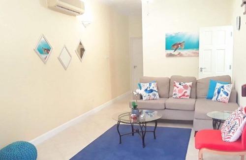 Fitts Village House | #4, Lovely 2-Bed Townhouse opposite West Coast beach