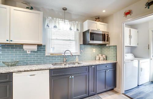 Berlin House | 4 Mi to Beaches Pet-Friendly Berlin Home!