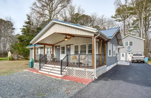 Berlin House | 4 Mi to Beaches Pet-Friendly Berlin Home!