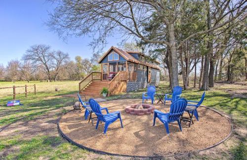 McKinney House | 4 Mi to Downtown McKinney Tiny Home with Fire Pit