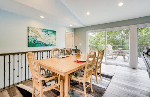 Lawrenceburg House | 4 Mi to Dtwn Ohio River Valley Home with Deck!