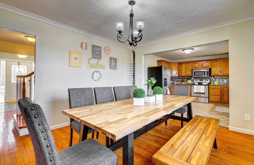 Gouldsboro House | 4 Mi to Gouldsboro State Park: Poconos Getaway