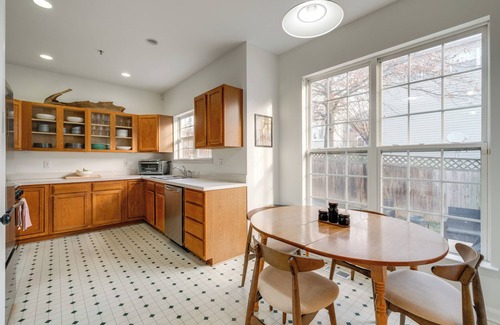 Washington House | 4 Mi to Nationals Park: Quiet Getaway w/Fire Pit