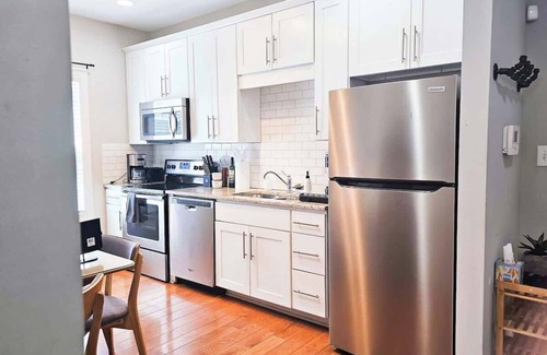 Chapel Hill House | 4 Minutes to UNC - 7 Minutes to Carrboro - En-Suite Bathrooms
