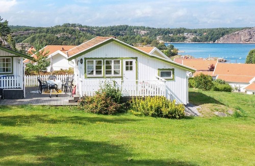 Lokholmen House | 4 person holiday home in STRÖMSTAD