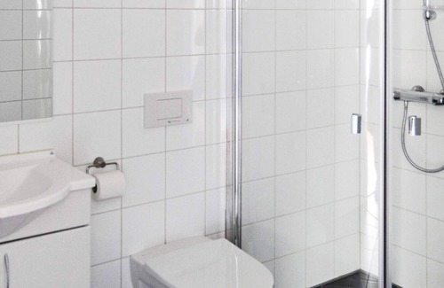Bogoyvaer Apartment | 4 person holiday home in Sula
