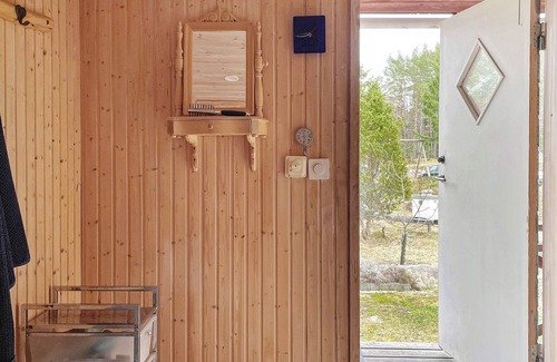 Graso House | 4 person holiday home in GRÄSÖ