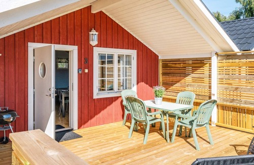 Byxelkrok House | 4 person holiday home in LÖTTORP-By Traum