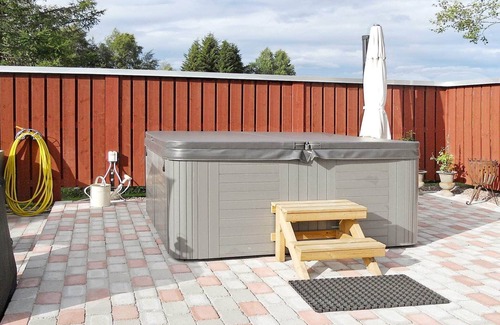 Nedre Gardsjo House | 4 person holiday home in RÄTTVIK-By Traum