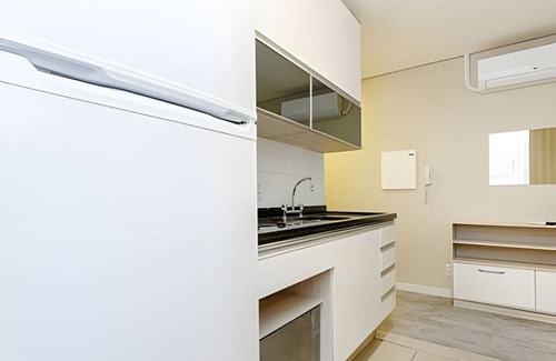 Campina do Siqueira Apartment | 4-person studio near Barigui in Ink Champagnat