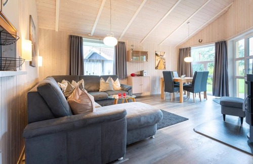 Norderteil House | 4 person vacation home with sauna, wood-burning stove and a beautiful garden with terrace in Otterndorf