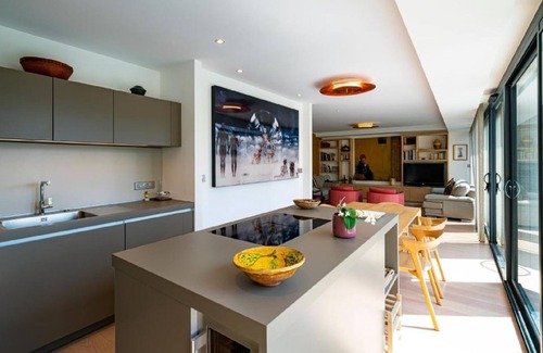 Reims City Centre House | 4 Private Homes for rent to live the sparkling Remoise life.