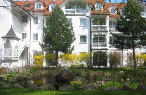 Binz Apartment | 4 Room 1 - Wohnpark Binz (with indoor pool)