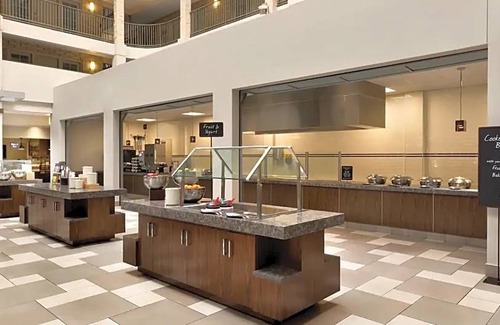 West Bloomington Hotel | 4-Star Hotel ∙ Embassy Suites by Hilton Bloomington/Minneapolis