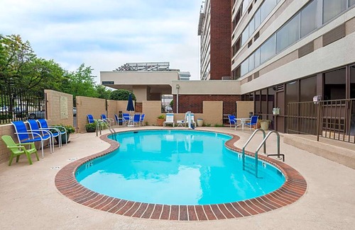 Springfield Hotel | 4-Star Hotel ∙ Wingate by Wyndham Springfield VA