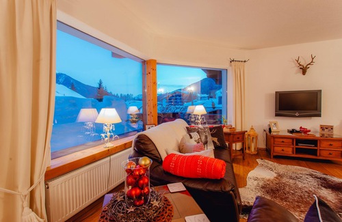 Seefeld in Tirol Apartment | 4 star Luxury Apartment/Mountain View 100 m2 Seefeld Austria