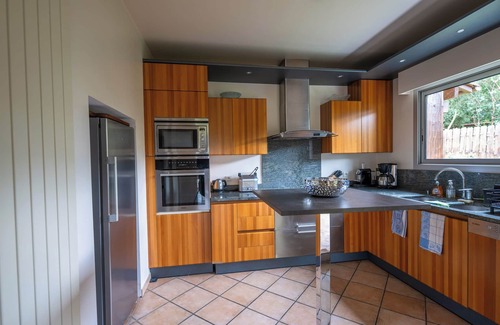 La Teste-de-Buch Villa | 4-star Luxury Villa - 5-bedroom with expansive garden and pool