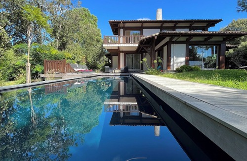 La Teste-de-Buch Villa | 4-star Luxury Villa - 5-bedroom with expansive garden and pool