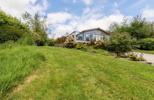 Looe House | 4 Tree Tops