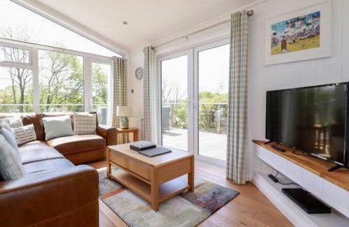 Looe House | 4 Tree Tops