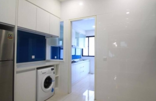 Seri Kembangan Apartment | #4 Tropical Evilla Executive Suite