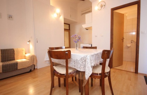 Komiza Apartment | 40 m² Apartment ∙ 1 bedroom ∙ 4 guests