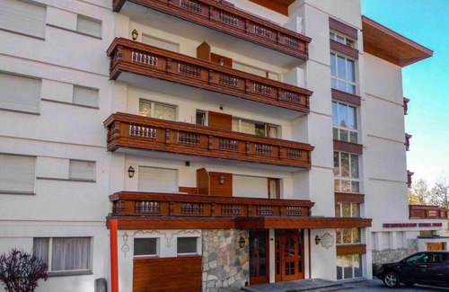 Lens Apartment | 40 m² Apartment ∙ 1 bedroom ∙ 4 guests