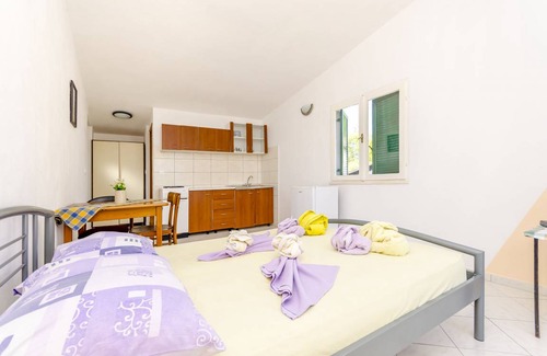 Stomorska Apartment | 40 m² Apartment ∙ 2 guests