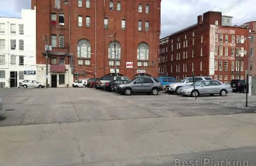 Monroe Ward Condo | 402 Heart of the Arts in Downtown RVA near MCV VCU Convention Center