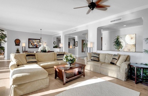 Clearwater Beach Apartment | 412 m² Apartment ∙ 4 bedrooms ∙ 9 guests