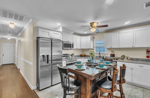 Garden City House | 4121 3rd Street @ Savannah, GA