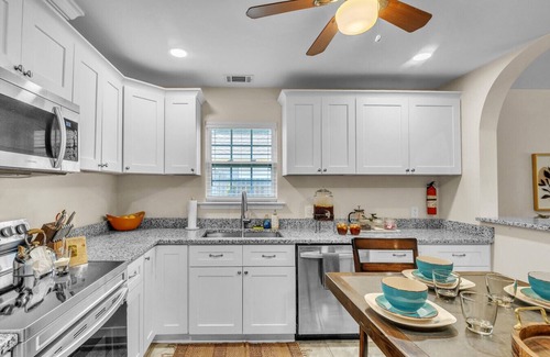 Garden City House | 4121 3rd Street @ Savannah, GA