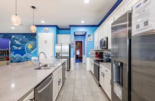 Kissimmee House | 42 bedrooms, SAFARI SPORTS WONDER TRIPLE LISTING, sleeps 120