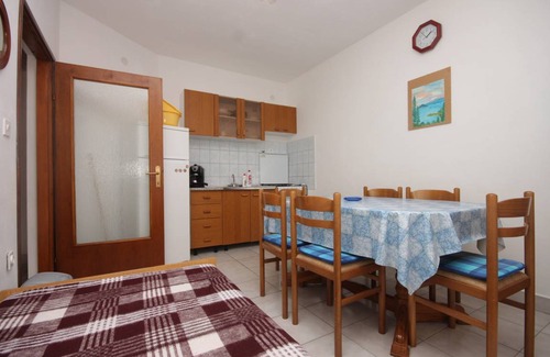 Municipality of Kali Apartment | 42 m² Apartment ∙ 2 bedrooms ∙ 5 guests