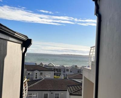 Big Bay Apartment | 42DolphinRidge