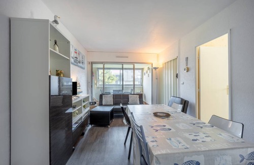 Bernieres-sur-Mer Apartment | 44 m² Apartment ∙ 2 bedrooms ∙ 4 guests