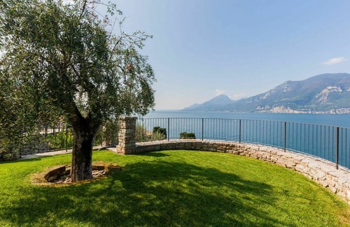 Magugnago Apartment | 45 m² Apartment ∙ 1 bedroom ∙ 2 guests