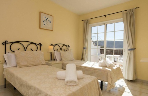 Los Cristianos Apartment | 45 m² Apartment ∙ 1 bedroom ∙ 2 guests
