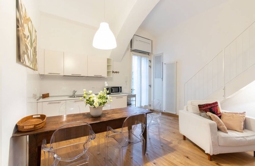 Roman Quarter Apartment | 45 m² Apartment ∙ 1 bedroom ∙ 4 guests