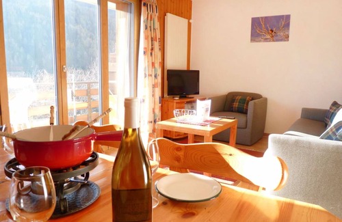 Ovronnaz Apartment | 45 m² Apartment ∙ 1 bedroom ∙ 4 guests