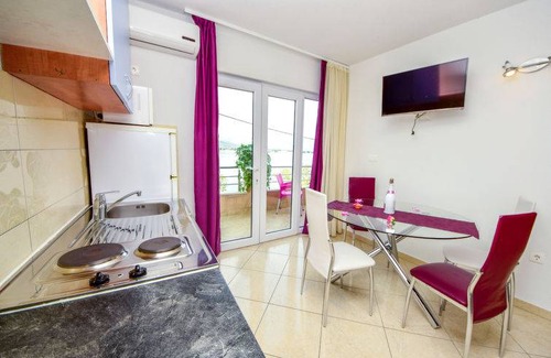 Municipality of Trogir Apartment | 45 m² Apartment ∙ 1 bedroom ∙ 4 guests