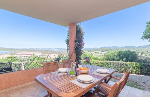 Porto Pozzo Apartment | 45 m² Apartment ∙ 1 bedroom ∙ 4 guests