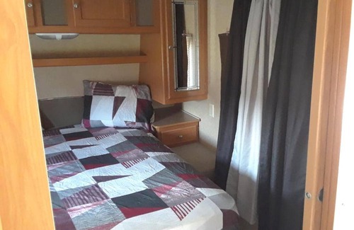 Maguayo RV Rental | 45 m² Mobile home ∙ 2 bedrooms ∙ 4 guests