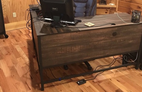 Waco Cabin | 4500 sq ft Secluded Log Cabin on 17 acres-sleeps 16+;Week stay 20% off