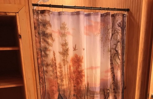 Waco Cabin | 4500 sq ft Secluded Log Cabin on 17 acres-sleeps 16+;Week stay 20% off