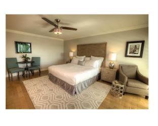 Morro Bay Hotel | 456 Embarcadero Inn & Suites